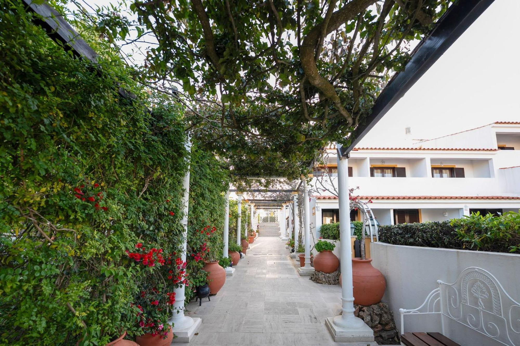 Muthu Balaia Sol Apartahotel