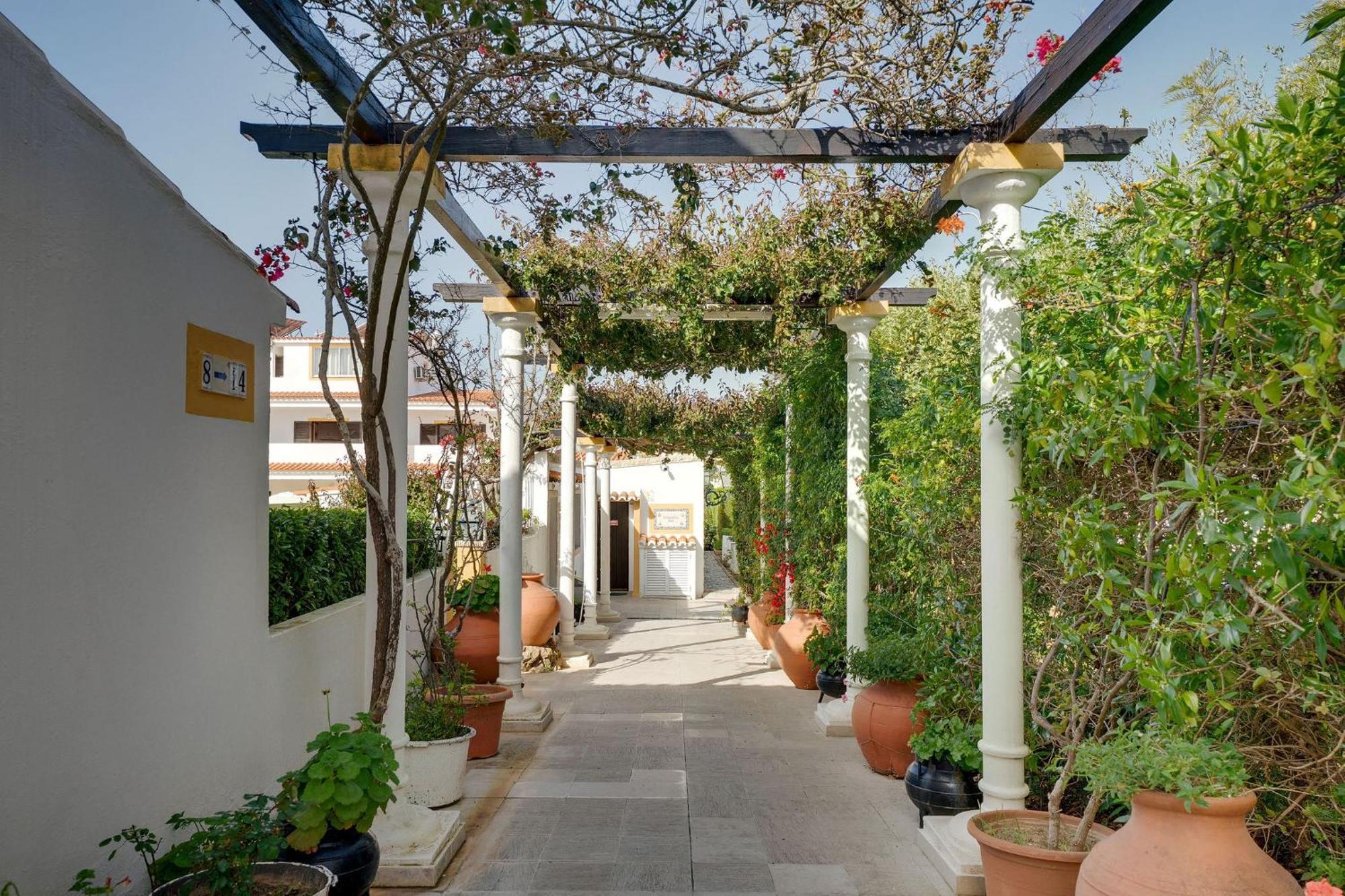 Muthu Balaia Sol Apartahotel 3*