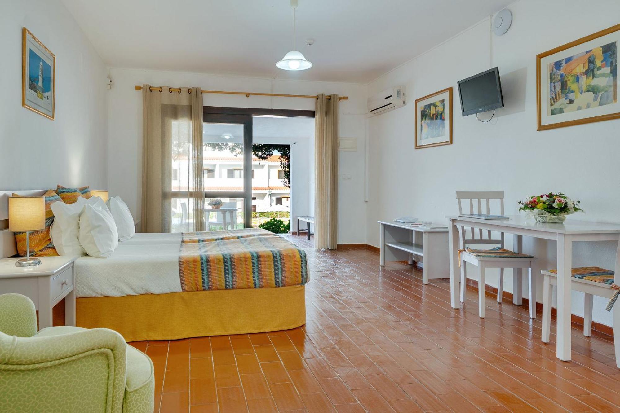 Muthu Balaia Sol Albufeira